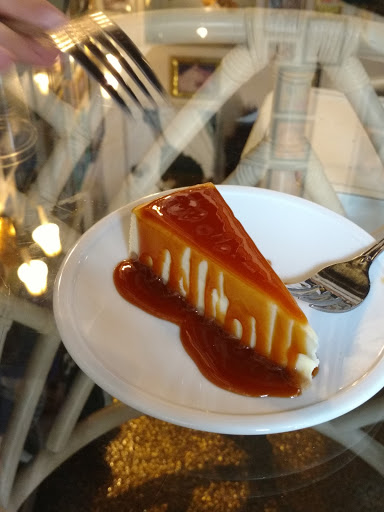 Cafe «Rue La Rue Cafe», reviews and photos, 4394 Broadway, New York, NY 10040, USA