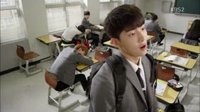 School 2015 E07 0226