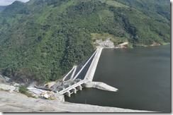 Presa, aguas arriba y abajo, cara de concreto, enrocado, cresta y vertedero, margen derecha e izquierda, embalse