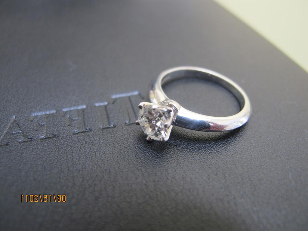 Platinum Wedding Ring NEW