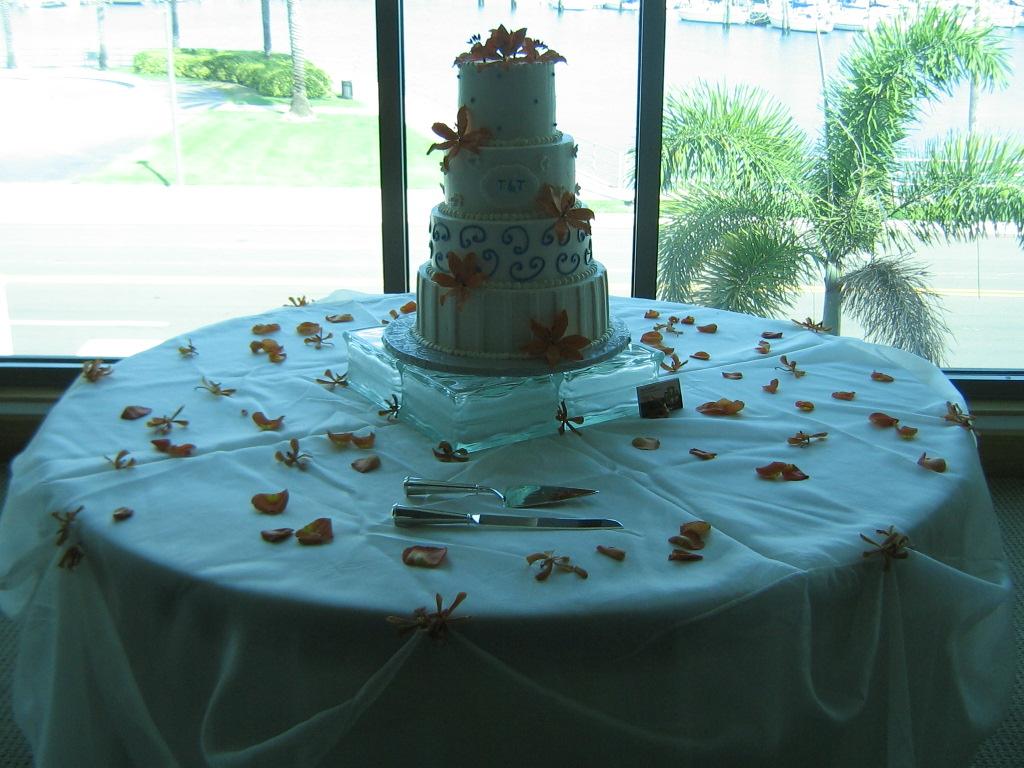 wedding cake table. May 5