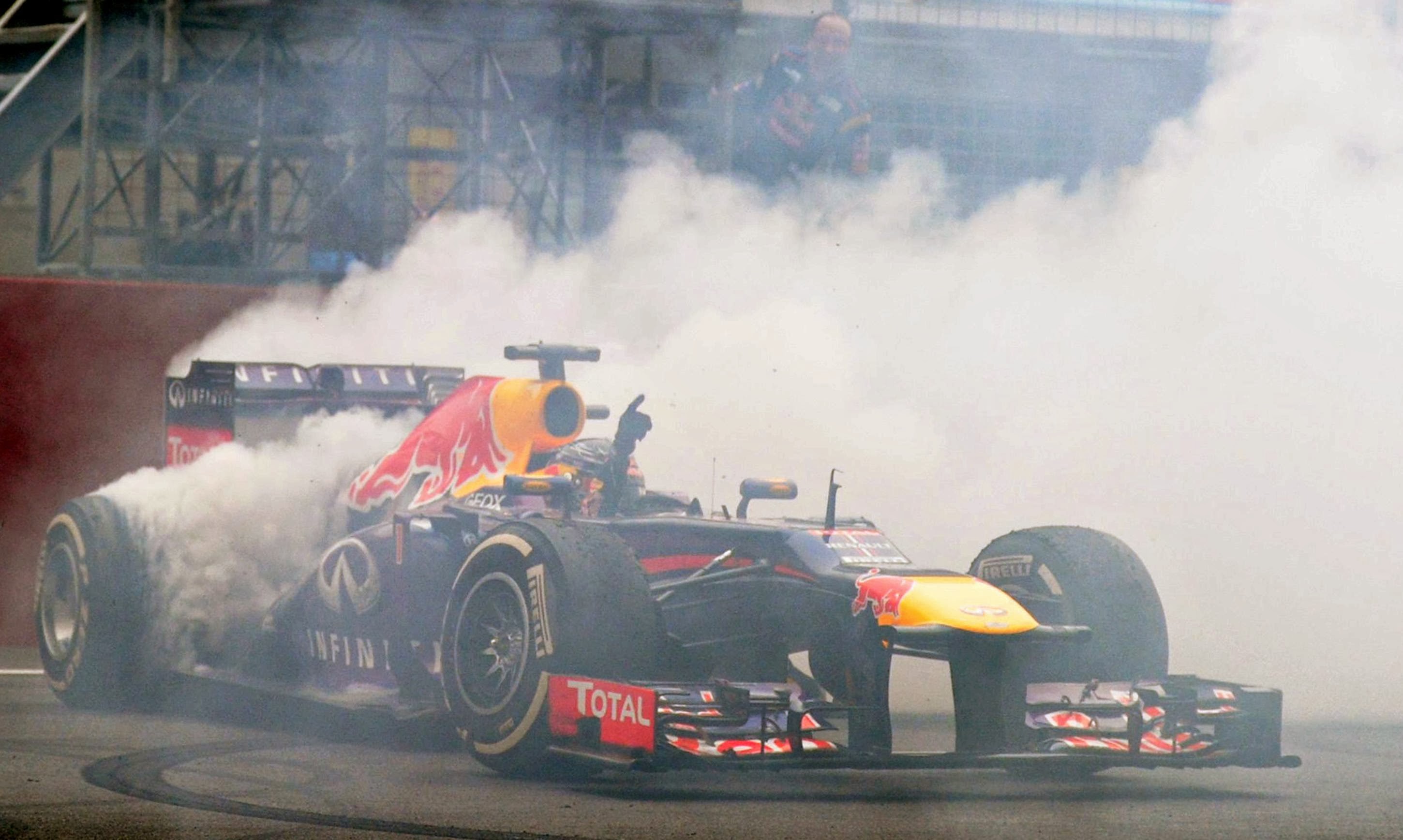 Vettel donuts