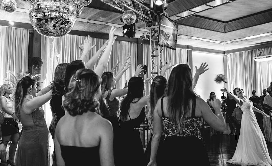 Fotógrafo de casamento Emerson Ribeiro (emersonriberiro). Foto de 4 de abril 2019