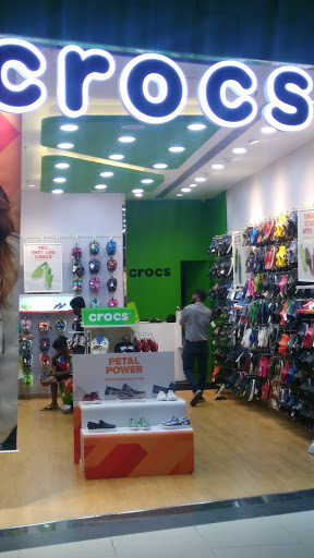 crocs express avenue