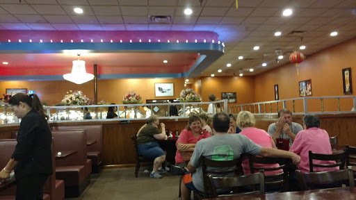 Chinese Restaurant «Golden Buffet», reviews and photos, 5630 Dixie Hwy, Waterford Twp, MI 48329, USA