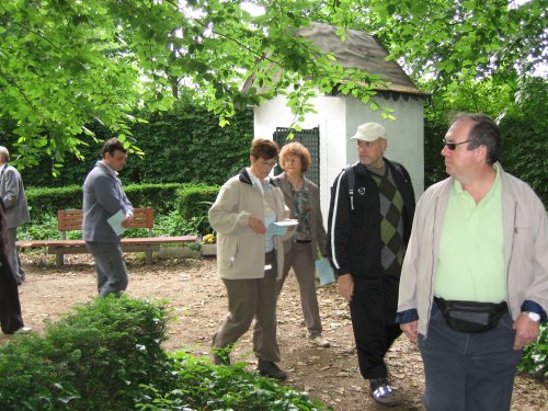 Weg Om rond de K(christelijk) van KWB met Frans Jacobs (2de van rechts).