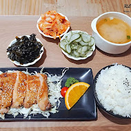 三毛食記 산마우식당 SanmoHouse