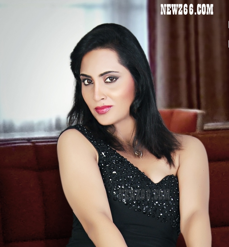 Arshi Khan Gallery Actress Celebrities