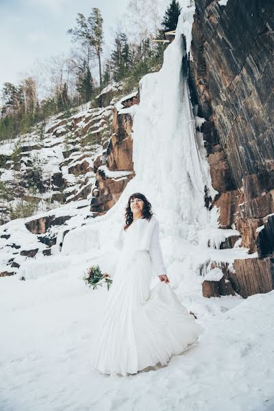 Fotógrafo de casamento Angelina Vorobeva (vorobeva). Foto de 19 de fevereiro 2018