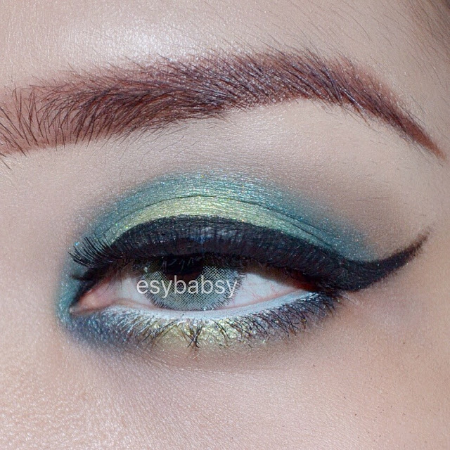 green-halo-eye-makeup-tutorial-using-sariayu-kelimutu-eyeshadow-esybabsy