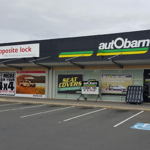 Autobarn and Opposite Lock Mount Barker logo