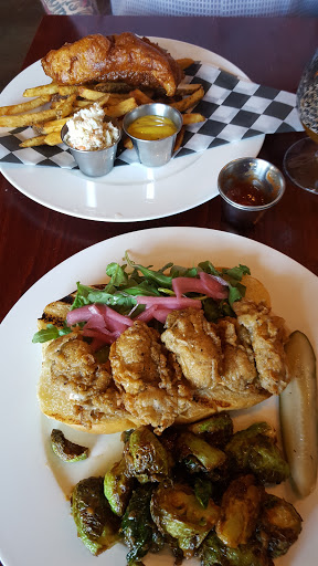 Restaurant «Public West Pub & Oyster Bar», reviews and photos, 1015 Heathercroft Circle, Crozet, VA 22932, USA