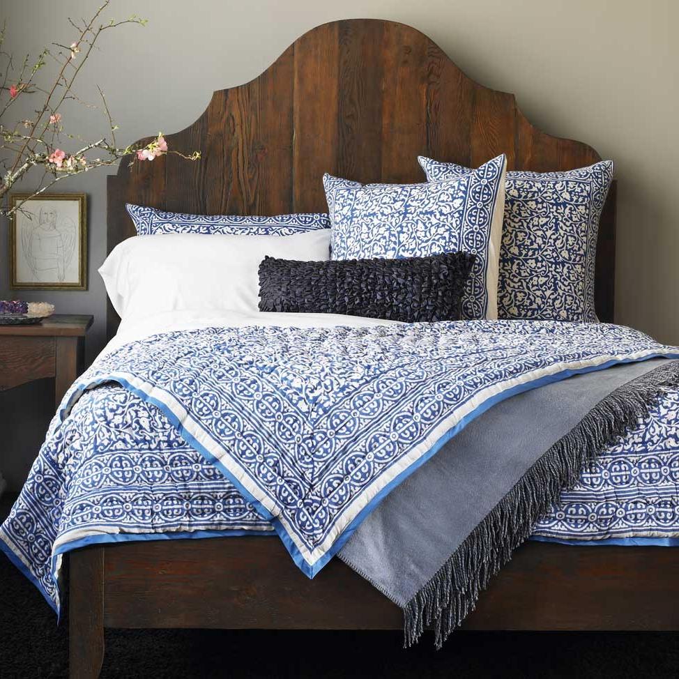 Indigo Chain Border Bedding