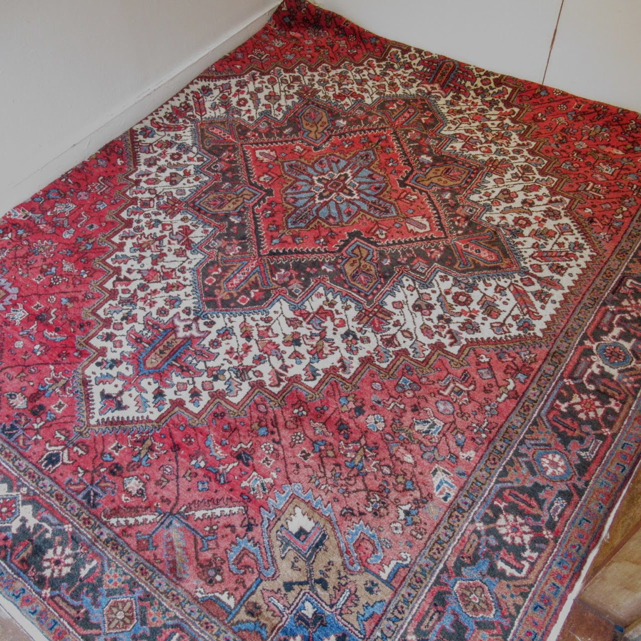 Wool Diamond Medallion Carpet