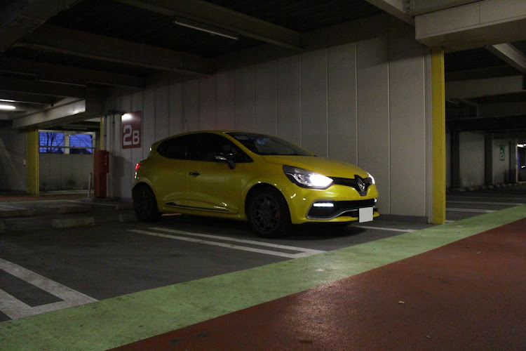 ルーテシアのLUTECIA R.S.・立体駐車場に関するカスタム事例の投稿画像1枚目