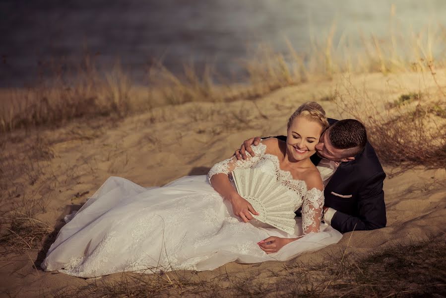 Photographe de mariage Sebastian Świątkiewicz (swiatkiewicz). Photo du 12 février 2020