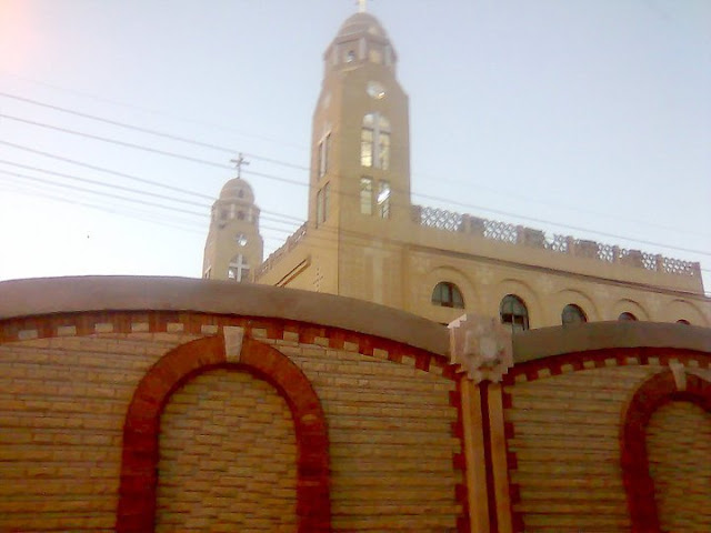 صور كنيسة الشهيد أبو فام الجندي بطما 29