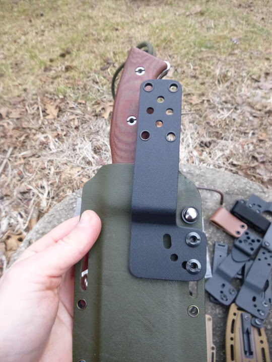 Universal Kydex Sheath Extension - UKE 2.0 - leg-straps and ferro