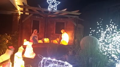 Photos of Iglesia Cat&oacute;lica de San Joaqu&iacute;n De Flores