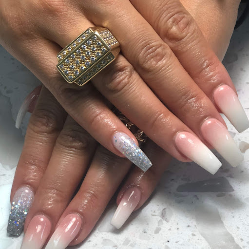 Elegant Nails