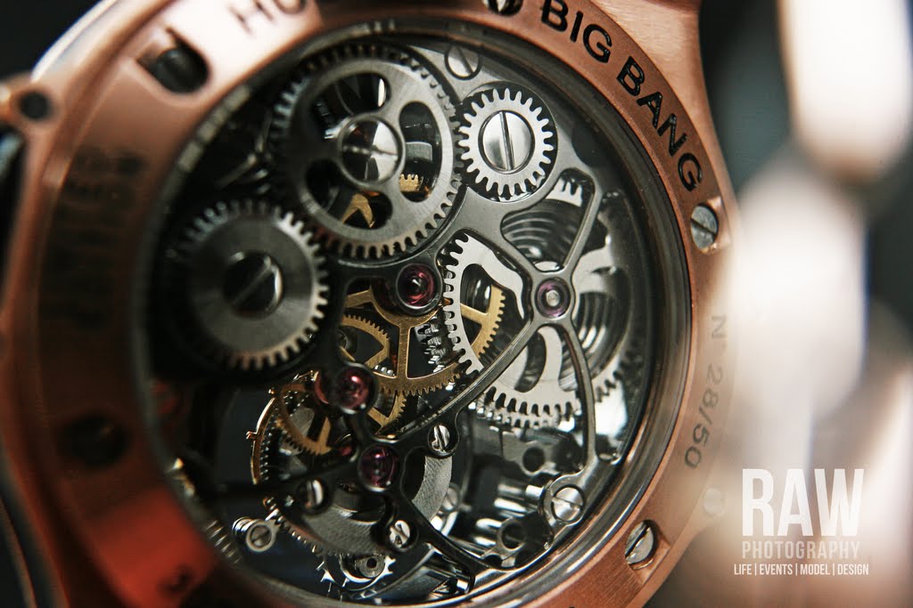 Hublot%2520Skeleton%2520Tourbillon%2520RoseGoldNew_02.jpg