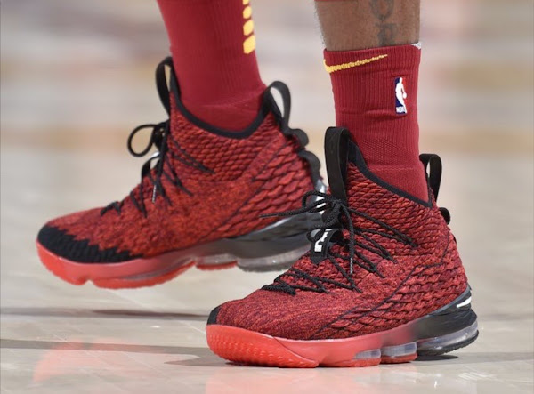 Nike to Bring LeBron 15 Oncourt PEs to Consumers