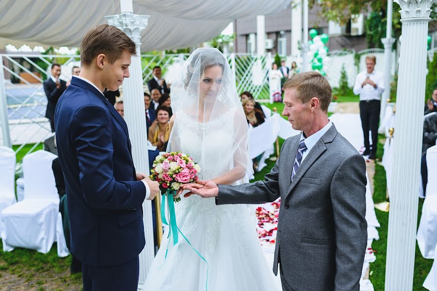 Fotógrafo de bodas Maksim Shubovich (maxshub). Foto del 24 de noviembre 2017