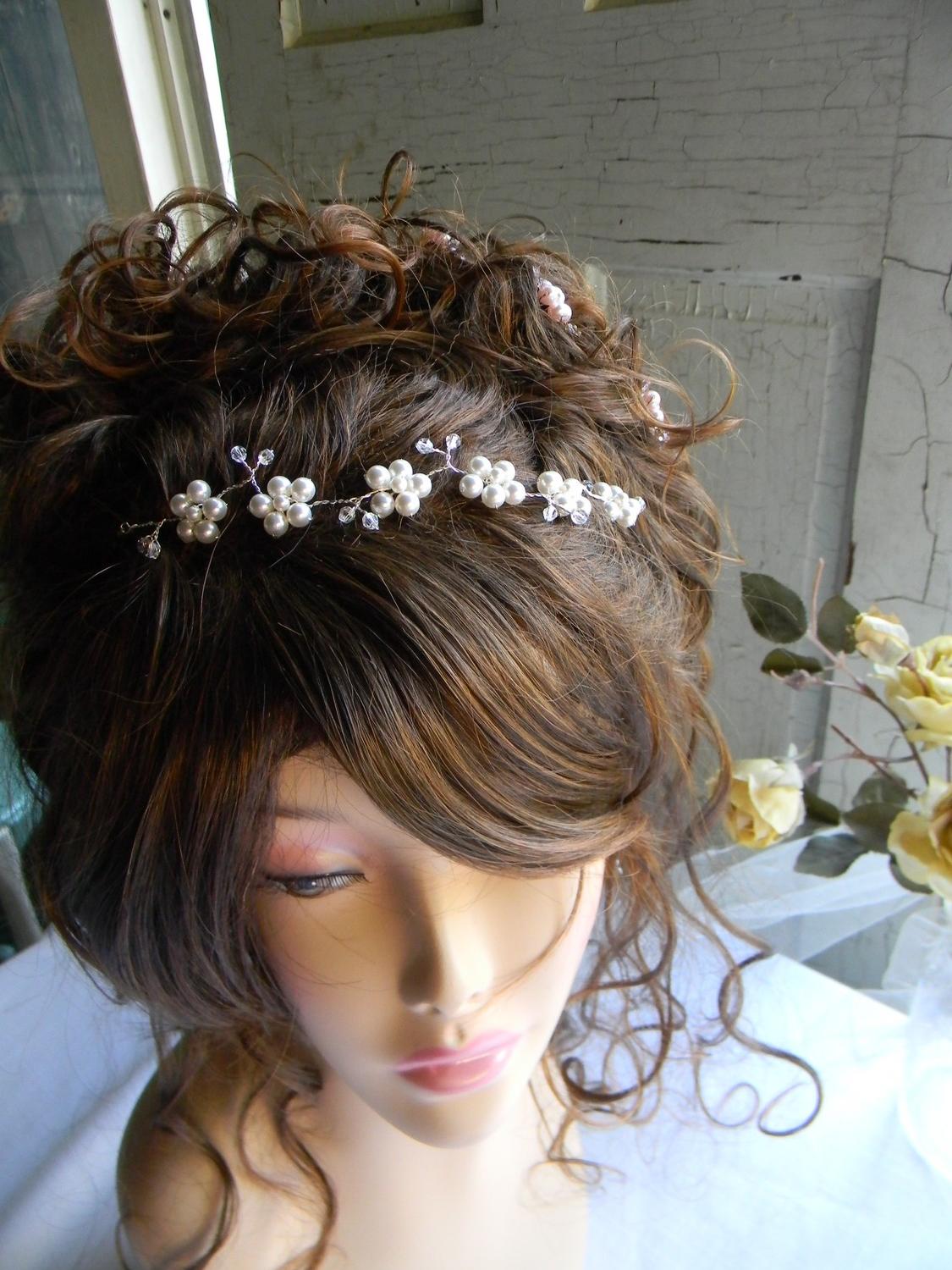 tiara for beach wedding