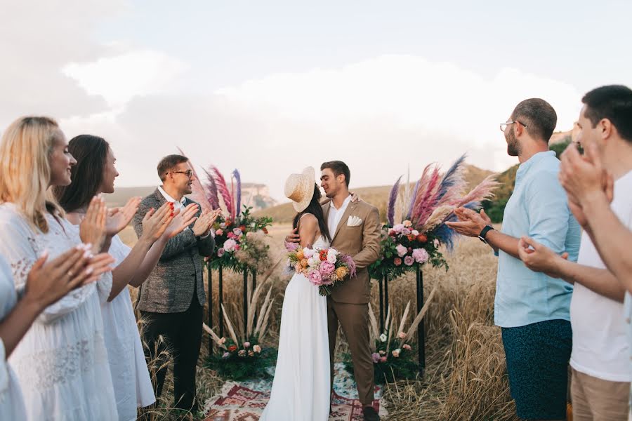 Wedding photographer Karina Malceva (karinamaltseva). Photo of 4 October 2019