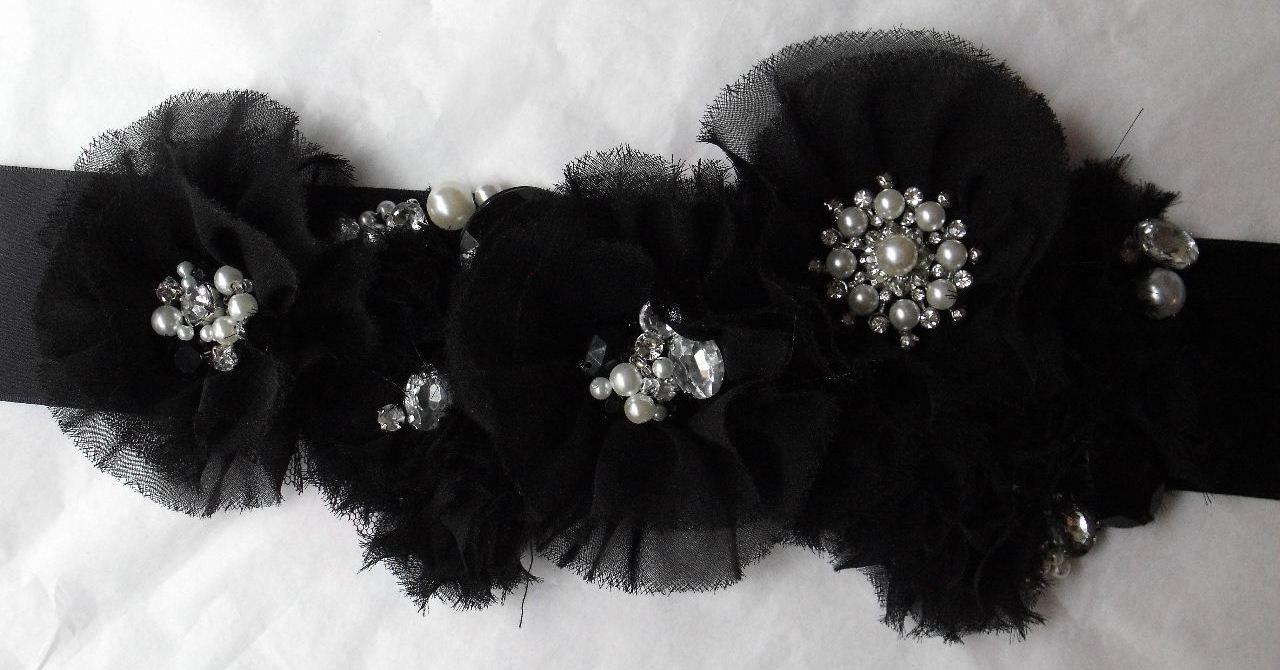 Beautiful Black Sash, Flower