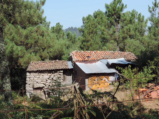 Aldeia das Dez, oude woning