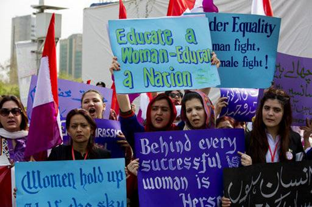 People take part in a rally to mark International Women's Day in Islamabad, Pakistan, Thursday, 8 March 2018. Photo: Associated Press