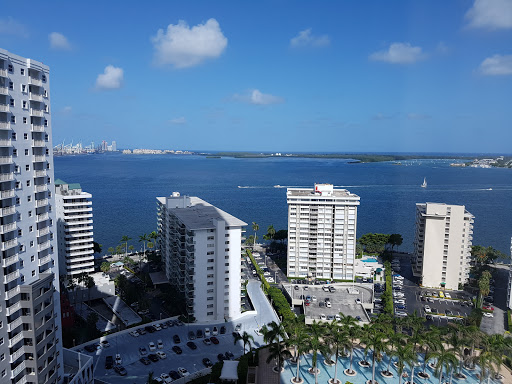 Luxury Hotel «Four Seasons Hotel Miami», reviews and photos, 1435 Brickell Ave, Miami, FL 33131, USA