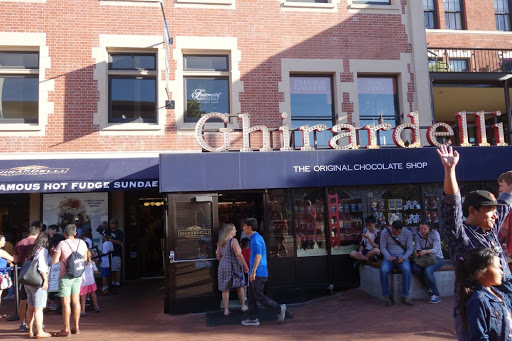 Ice Cream Shop «Ghirardelli Ice Cream and Chocolate Shop», reviews and photos, 900 North Point St, San Francisco, CA 94109, USA