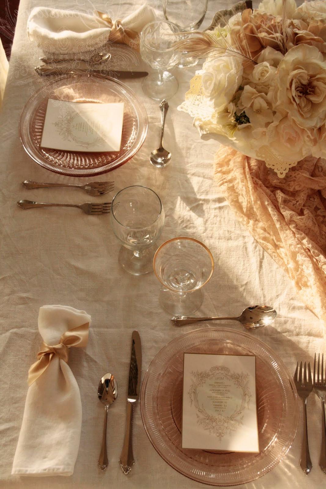 romantic table setting shiny