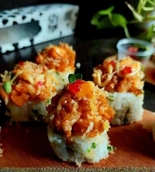 Crunchy Veg Maki 6 Pcs