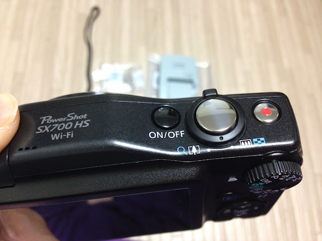 Canon PowerShot SX700 HSの本体へ上部