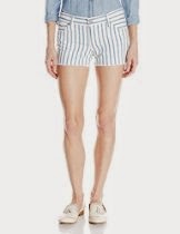 <br />Levi's Juniors Cut Off Short