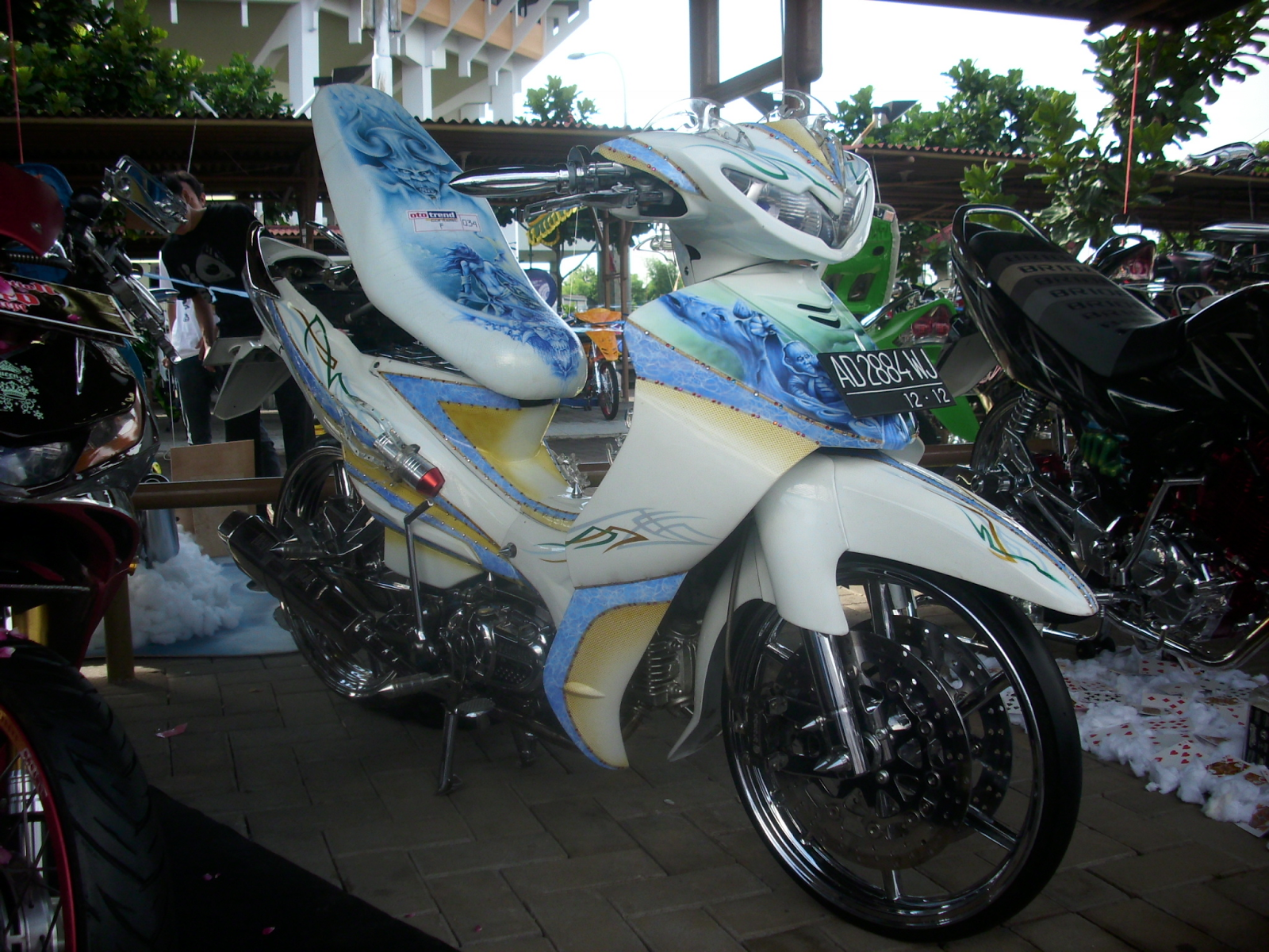 Modifikasi Jupiter Z Buat Touring