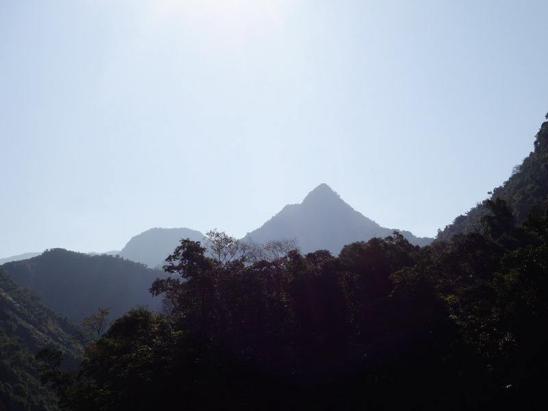 2014_0101-0105 萬山神石、萬山岩雕順訪萬頭蘭山_0021