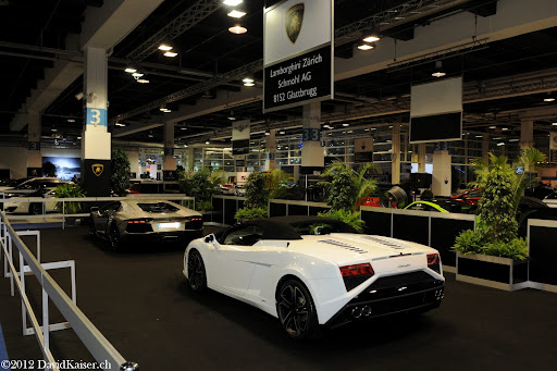 first-live-pictures-2013-lamborghini-gallardo-spyder-facelift-013