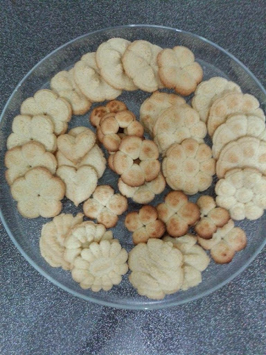 biscotti di pasta frolla montata con burro con bimby ricetta blog cucina giallo zafferano a pummarola 'ncoppa ricetta facile e biscotti da tè con sparabiscotti