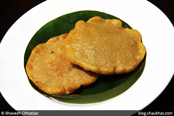 Khandarappam at Savya Rasa [Koregaon Park, Pune]