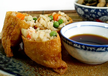 파일:external/blog.fatfreevegan.com/inari1.jpg