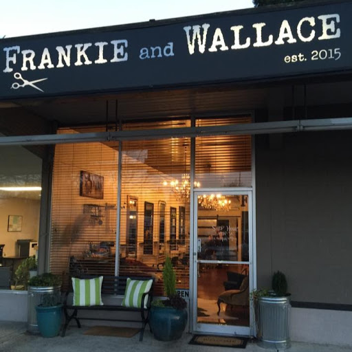 Frankie and Wallace logo