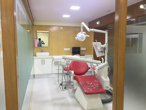 DENTAL DIAGNOSTIC CENTRE-DDC SMILES Koramangala, #6,jaiplaza, 80 Feet Road,, Srinivagilu Main Rd, 1st Block Koramangala, Koramangala, Bengaluru, Karnataka 560034, India, Emergency_Dental_Service, state KA