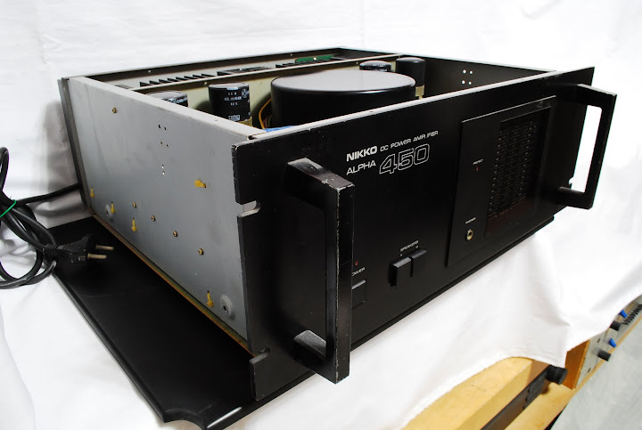 Nikko Alpha 450 stereo power amplifier (Used) DSC_0024