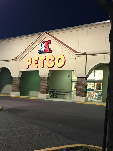 Pet Supply Store «Petco Animal Supplies», reviews and photos, 7434 Little River Turnpike, Annandale, VA 22003, USA