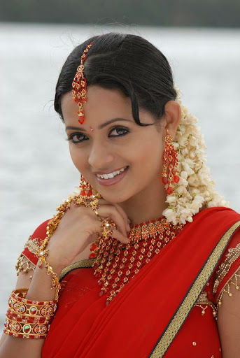 Bhavana desktop Wallpapers