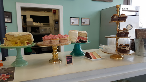 Restaurant «The Flour Girls Cafe and Bakery», reviews and photos, 102 N Water St, Elizabeth City, NC 27909, USA